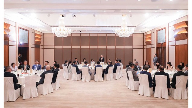 大中華癌病基金會免費指定患者藥物使用計劃（Free NPP）再建里程碑 正大天晴創新好藥治療腎細 胞癌首單藥物送抵本港醫院